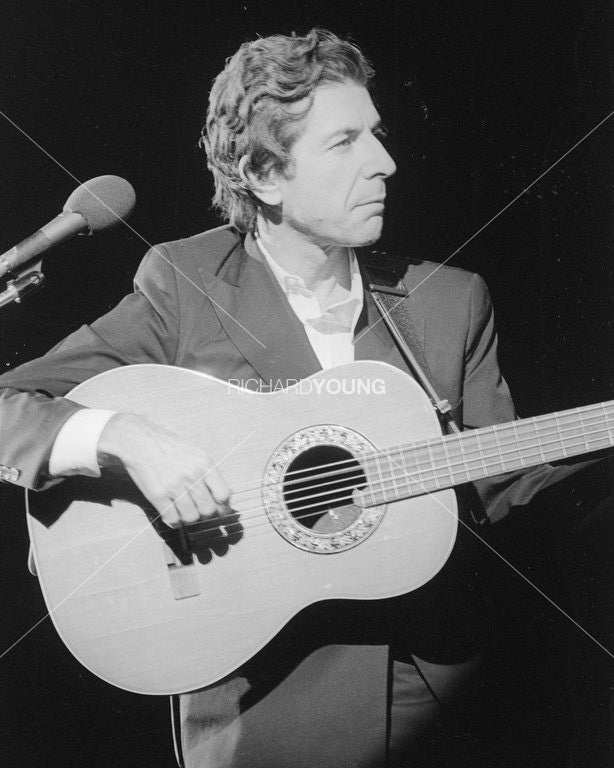 Leonard Cohen in Concert, Hammersmith Odeon, London, 1979