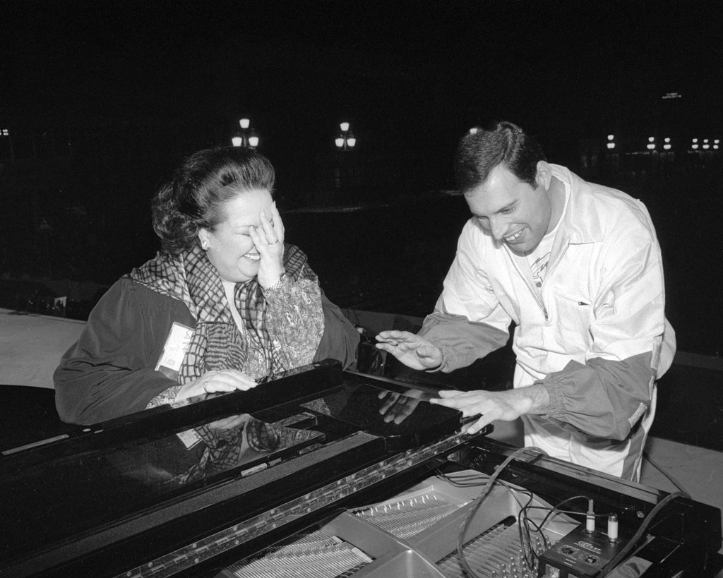 Montserrat Caballé and Freddie Mercury, La Nit Festival, Barcelona, 1988