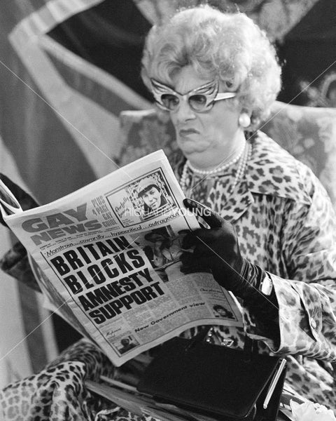 Dame Edna Everage, Alternative Miss World, London, 1978