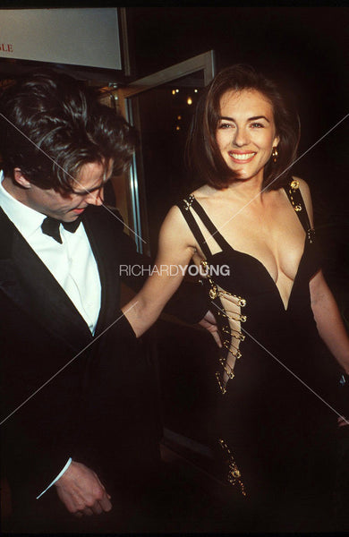 Elizabeth Hurley & Hugh Grant, Four Weddings and a Funeral, Premiere, 1994