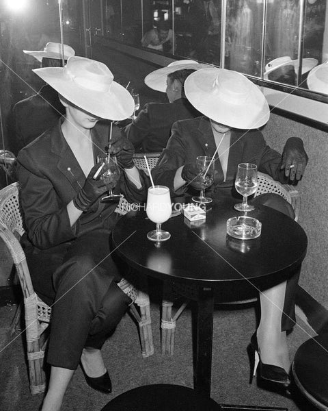 Ladies Who Drink & Smoke, Embassy Club, London, 1981