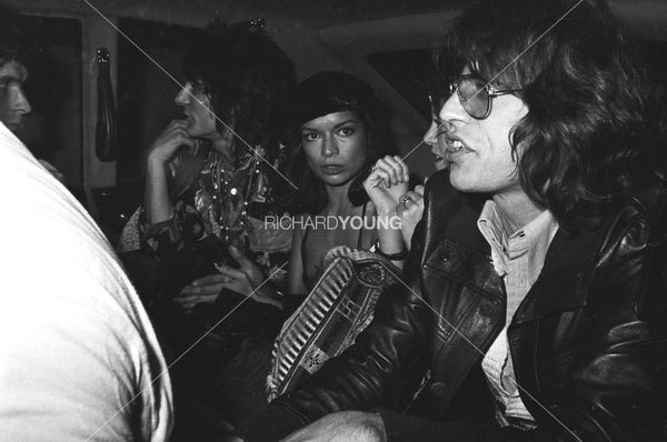 Mick & Bianca Jagger with Ronnie Wood, Piccadilly, London, 1979