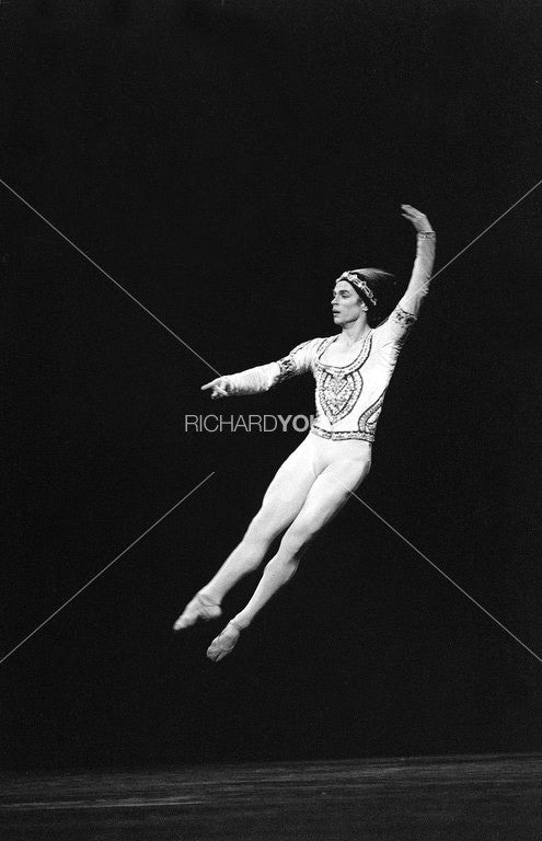 Rudolf Nureyev, London, 1982